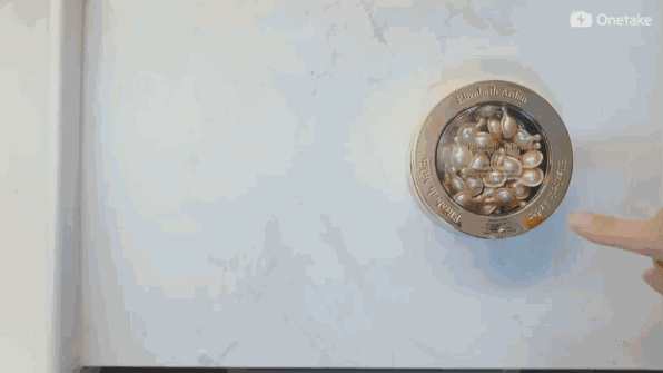 雅頓金膠怎么打開？雅頓金膠膠囊怎么扭開？