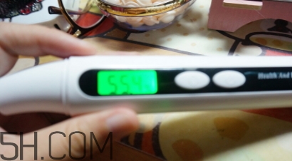 雅頓粉膠白天可以用嗎？雅頓粉膠可以天天用嗎？