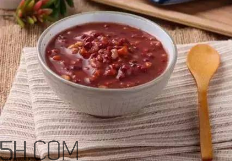 紅豆薏米可以放糖嗎？紅豆薏米加紅糖好還是冰糖好？