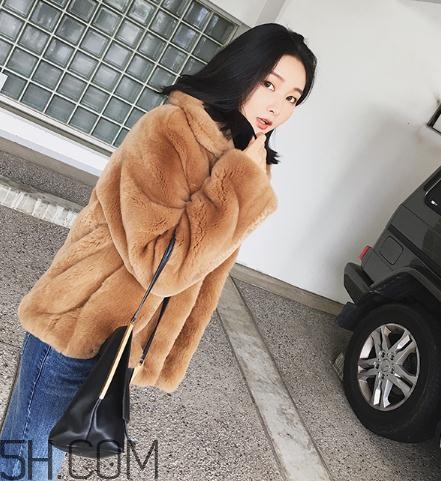 兔毛皮草發(fā)黃怎么處理？兔毛皮草怎么存放？