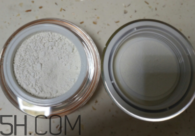 歐詩漫珍珠粉能美白嗎？歐詩漫珍珠粉使用心得