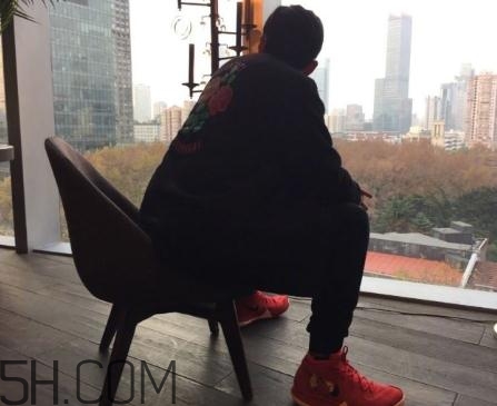 nike kyrie 4 cny中國新年配色發(fā)售時間_多少錢？