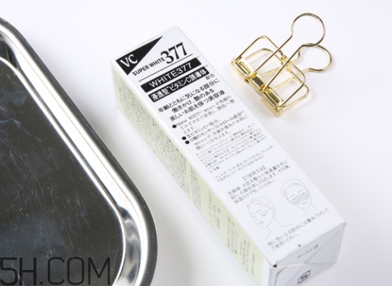 城野醫(yī)生377美白精華怎么樣 1分鐘賣7瓶的口碑產品