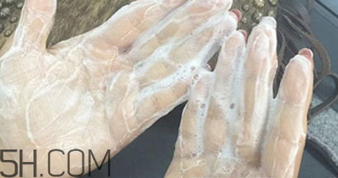 怎么辨別嘉娜寶洗顏粉真假？suisai潔面粉使用方法