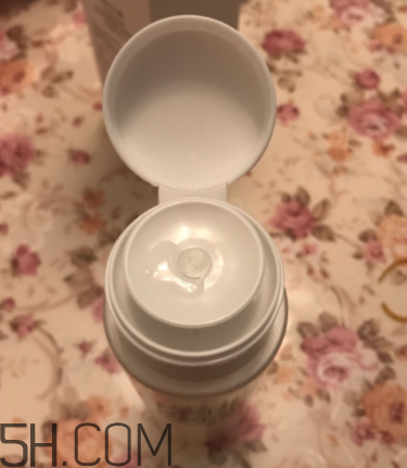 歐詩漫卸妝水辣眼睛嗎？歐詩漫卸妝水評測