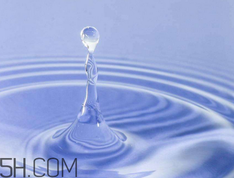 雙氧水會腐蝕銀耳釘嗎？雙氧水會腐蝕木板嗎？