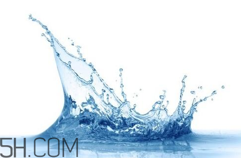 雙氧水能洗傷口嗎？雙氧水能祛痘嗎？