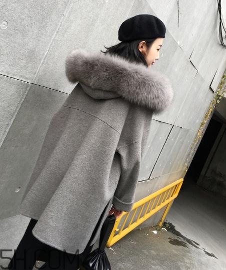羊駝絨大衣暖和嗎？羊駝絨大衣和羽絨服哪個暖和？