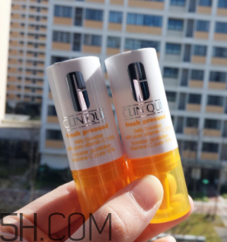 倩碧維C修復(fù)安瓶白天能用嗎？能見光嗎？