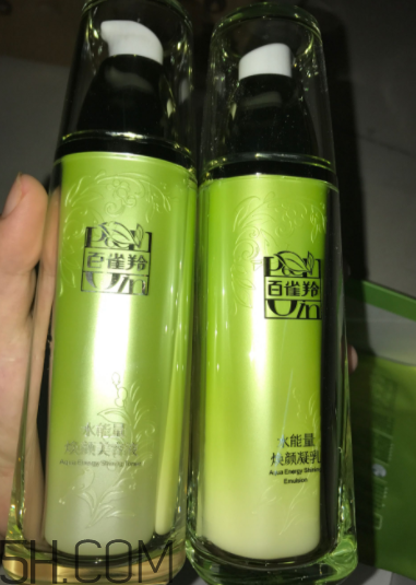 百雀羚水能量套盒適合油皮嗎？適合秋冬用嗎？