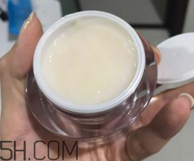 Olay磁力導(dǎo)入面膜可以用手涂嗎？磁力儀咋用？