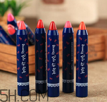2018國產(chǎn)口紅哪個牌子好用？大牌口紅熱賣排行榜