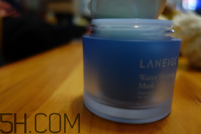 蘭芝睡眠面膜敷多長時間最好？使用心得