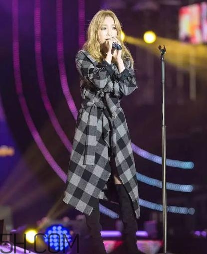 小個子怎么穿長款大衣？長款大衣怎么搭配顯高？