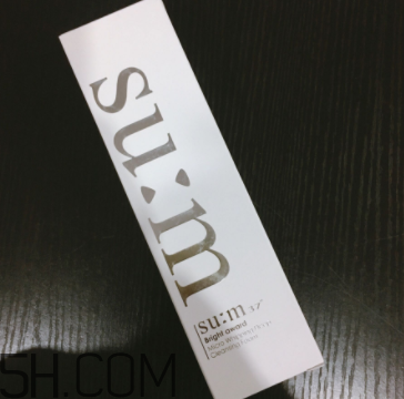 sum37泡沫潔面膏洗后緊繃嗎？干皮能用嗎？