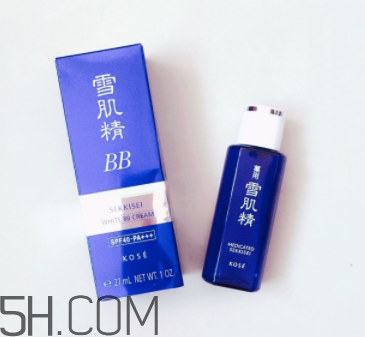 雪肌精化妝水適合干皮嗎？適合痘肌嗎？