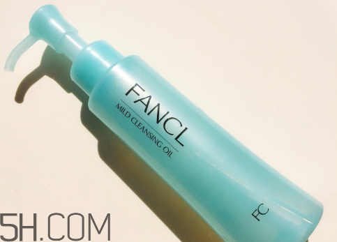 three卸妝油和fancl誰好用？只涂防曬霜用什么卸妝好？