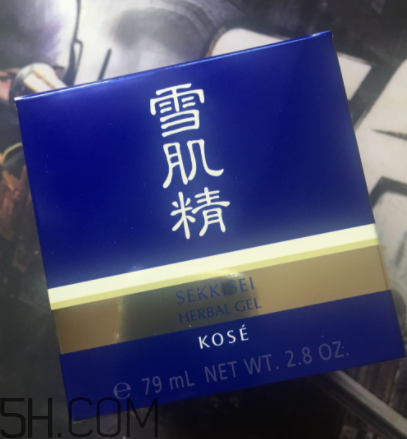 雪肌精菁華凝霜什么成分？有什么功效？