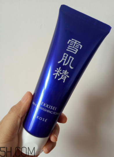 雪肌精洗面奶哪款適合敏感皮？哪款適合干皮？