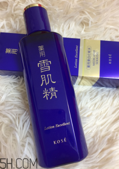 雪肌精優(yōu)純菁華水是爽膚水嗎？有什么功效？