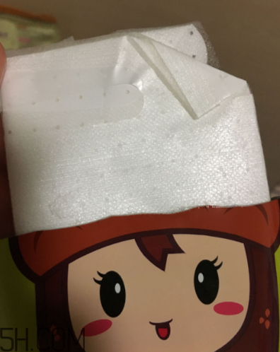 詩婷露雅奇異果面膜薄不??？是蠶絲面膜嗎？