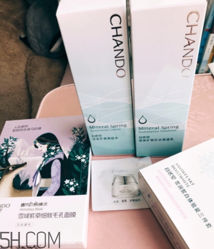 自然堂和百雀羚哪個好？自然堂和百雀羚哪個檔次高