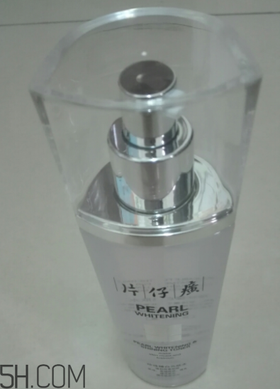 片仔癀珍珠亮膚水適合油皮嗎？適合夏季嗎？
