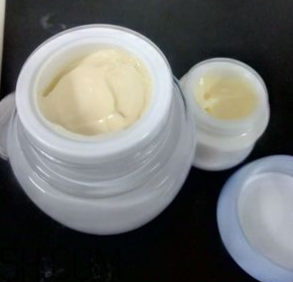 片仔癀珍珠膏夏天能用嗎？會(huì)不會(huì)很油？