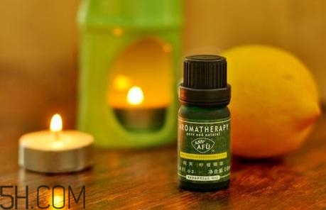 檸檬精油的功效有哪些？檸檬精油有什么功效？
