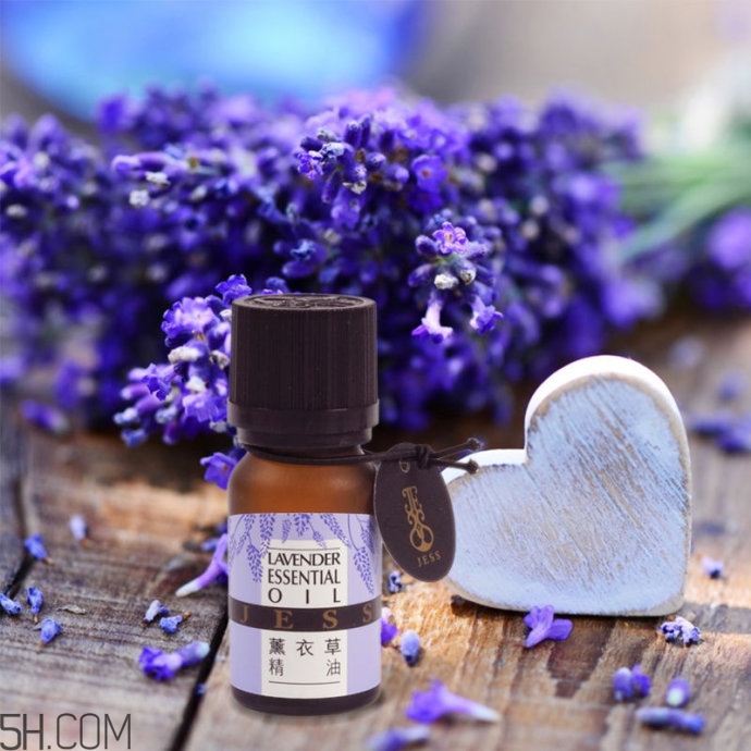 薰衣草精油泡腳的好處？薰衣草精油泡腳的方法？