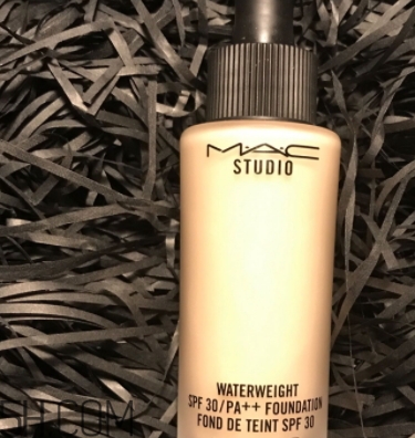 mac魅可和玫珂菲哪個(gè)好？mac魅可和make up for eve對(duì)比