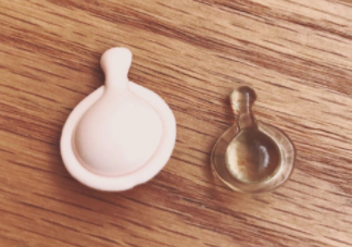伊麗莎白雅頓眼部精華液油不油？長脂肪粒嗎？