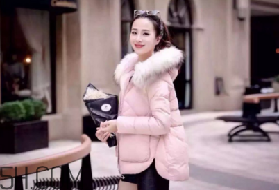 羽絨服出毛是怎么回事？羽絨服怎么清洗干凈？
