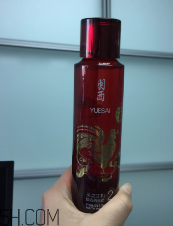 羽西靈芝水油不油？適合油皮嗎？