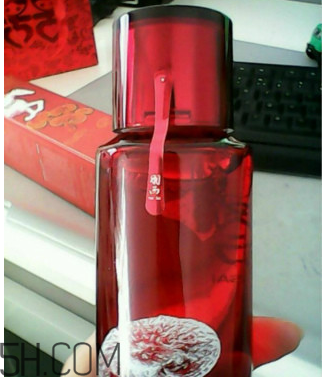羽西靈芝水適合敏感肌嗎？會過敏嗎？