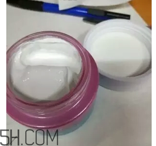 植美村素顏霜好用嗎？含有害成分嗎？