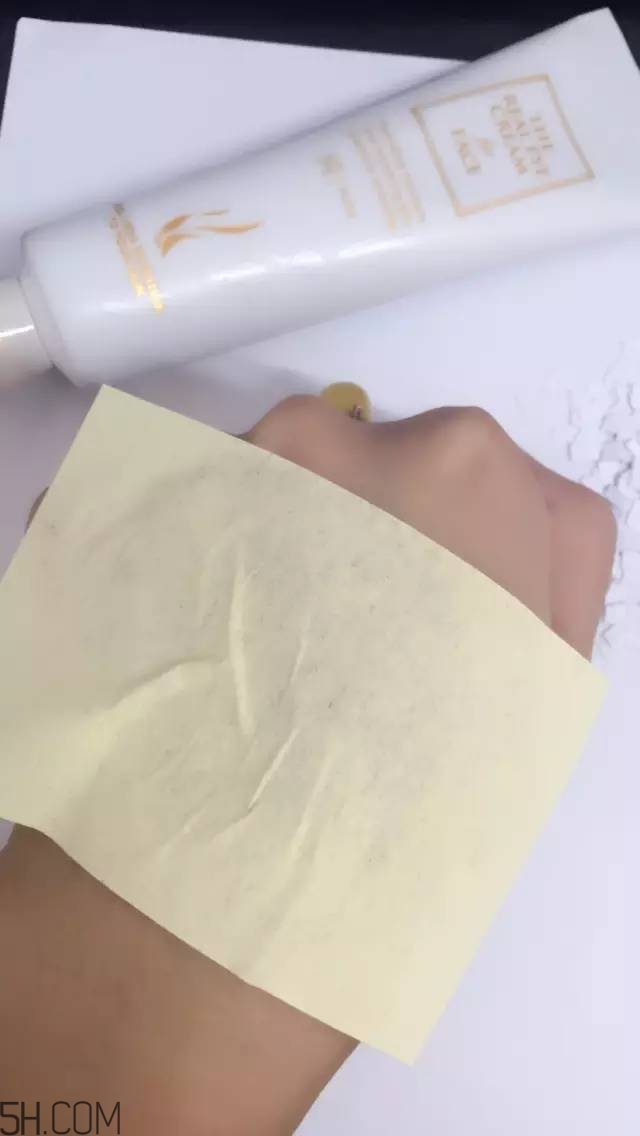 眼霜需要早晚都用嗎？ahc第五代眼霜效果怎么樣？