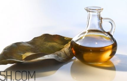 甘油會(huì)爆炸嗎?甘油會(huì)揮發(fā)嗎？