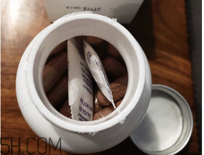 unichi玫瑰果膠囊有用嗎？unichi玫瑰果膠囊是哪個(gè)國(guó)家的？