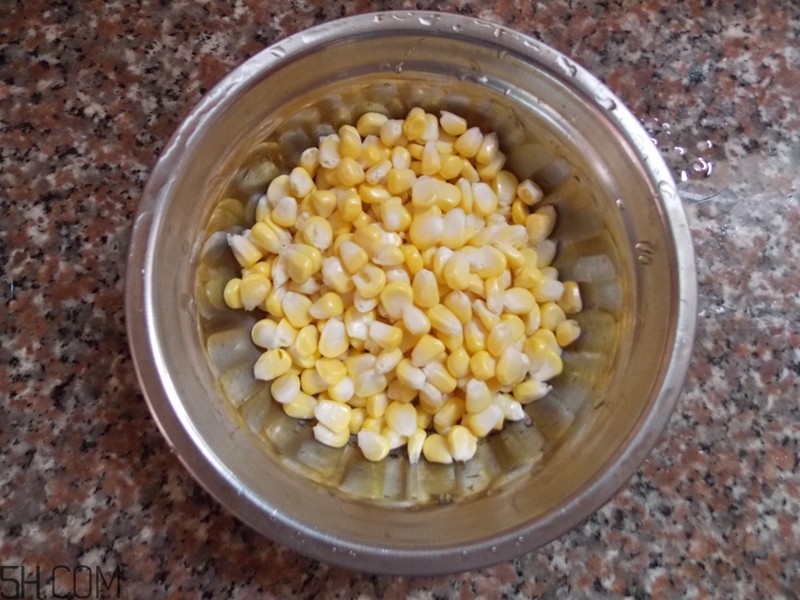紅豆薏米能和玉米一起煮嗎？紅豆薏米加玉米有什么好處？