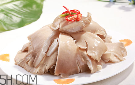 平菇可以和雞蛋一起做湯嗎？平菇和木耳能一起吃嗎？