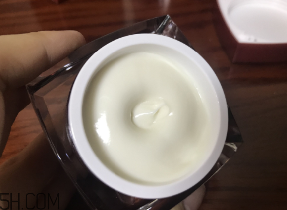 京城之霜為什么乳化之后才涂抹？京城之霜怎么用？