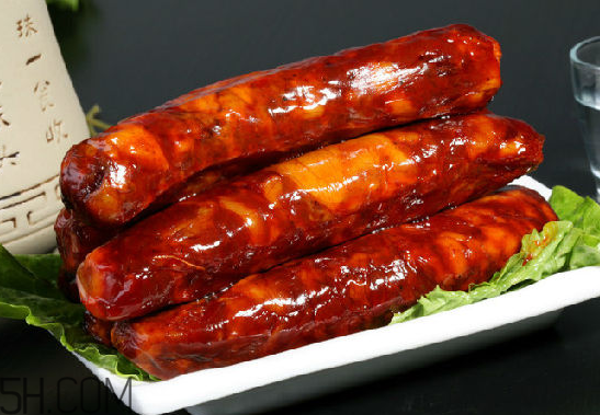 吃香腸與乳腺癌有必然聯(lián)系嗎？為了不患癌還是少吃為妙