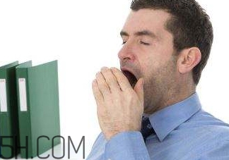 犯困預(yù)示著哪些健康隱患？有可能甲狀腺出了問(wèn)題