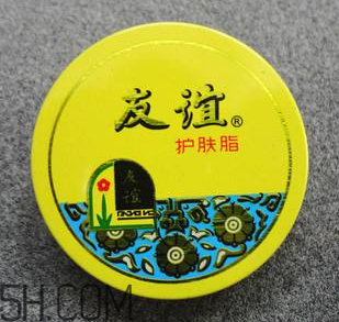 友誼護手霜好用嗎？國貨經(jīng)典復(fù)古懷舊款護手霜