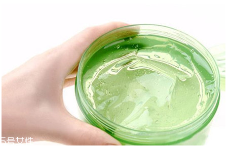 蘆薈膠能當睡眠面膜用嗎？蘆薈膠的護膚常識