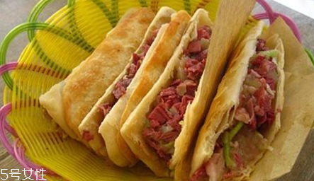 驢肉火燒能放多長(zhǎng)時(shí)間？存放時(shí)間不宜過(guò)長(zhǎng)