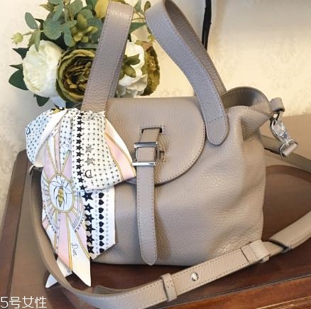 meli melo搖籃包多少錢(qián)？原來(lái)它這么便宜