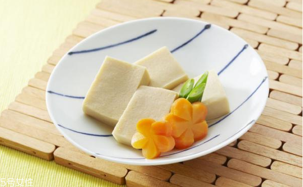 不吃晚餐減肥效果好不好？素食減肥的誤區(qū)
