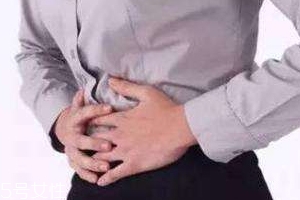 慢性胃炎是怎么造成的？吃燙食會引發(fā)胃炎